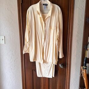 Sag Harbor Women’s Two Piece Casual Set - Yellow